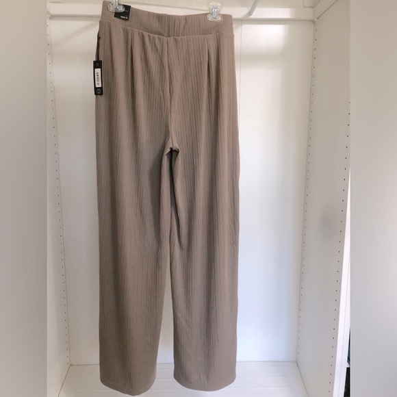 NWT Dictionary Tan Ribbed Wide Leg Pant - Picture 3 of 3